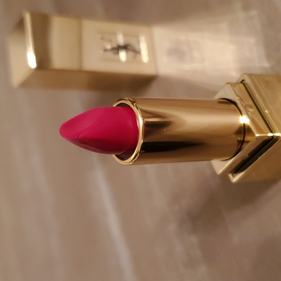 New Yves Saint Laurent Duo Ysl lipstick and YSL Volume Massara - Picture 5 of 5